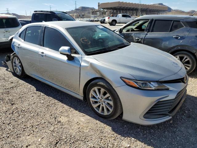 toyota camry le 2022 4t1c11ak6nu683866