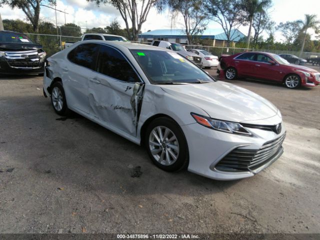 toyota camry 2022 4t1c11ak7nu061423