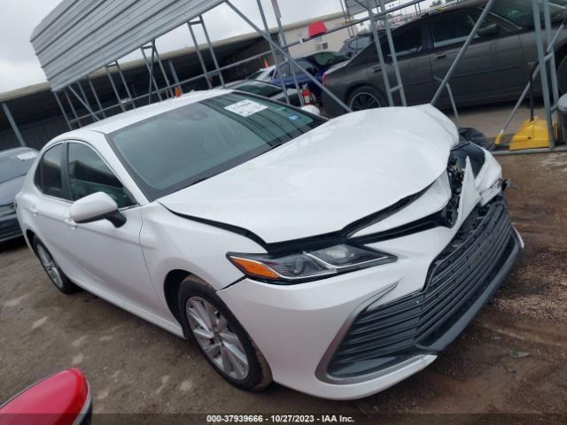 toyota camry 2022 4t1c11ak7nu639424