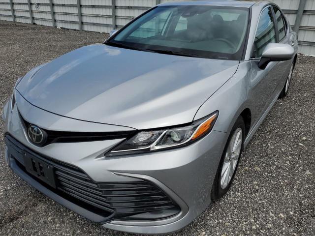 toyota camry le 2022 4t1c11ak8nu656829