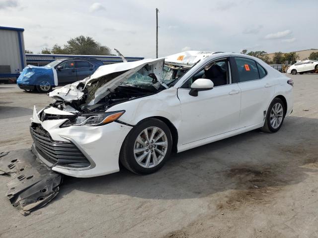 toyota camry le 2022 4t1c11ak8nu674179