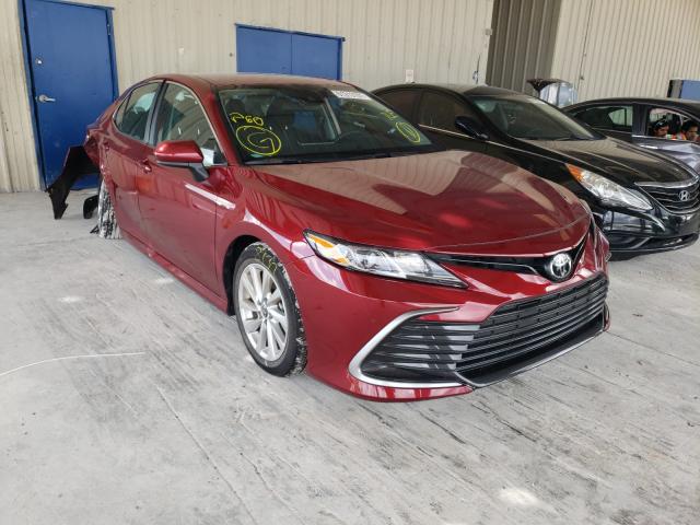 toyota camry le 2021 4t1c11akxmu558478