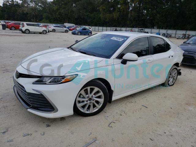 toyota camry le 2022 4t1c11akxnu684261