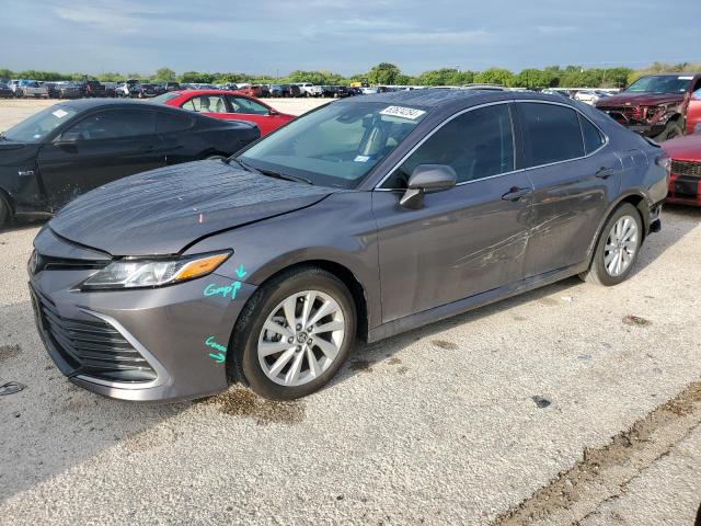 toyota camry le 2024 4t1c11akxru258446