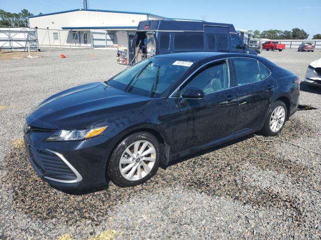 toyota camry le 2021 4t1c11bk4mu020485