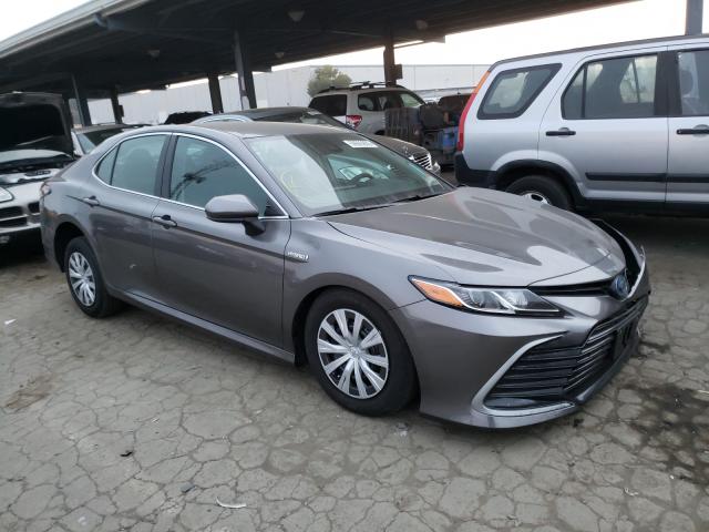 toyota camry le 2021 4t1c31ak4mu547826