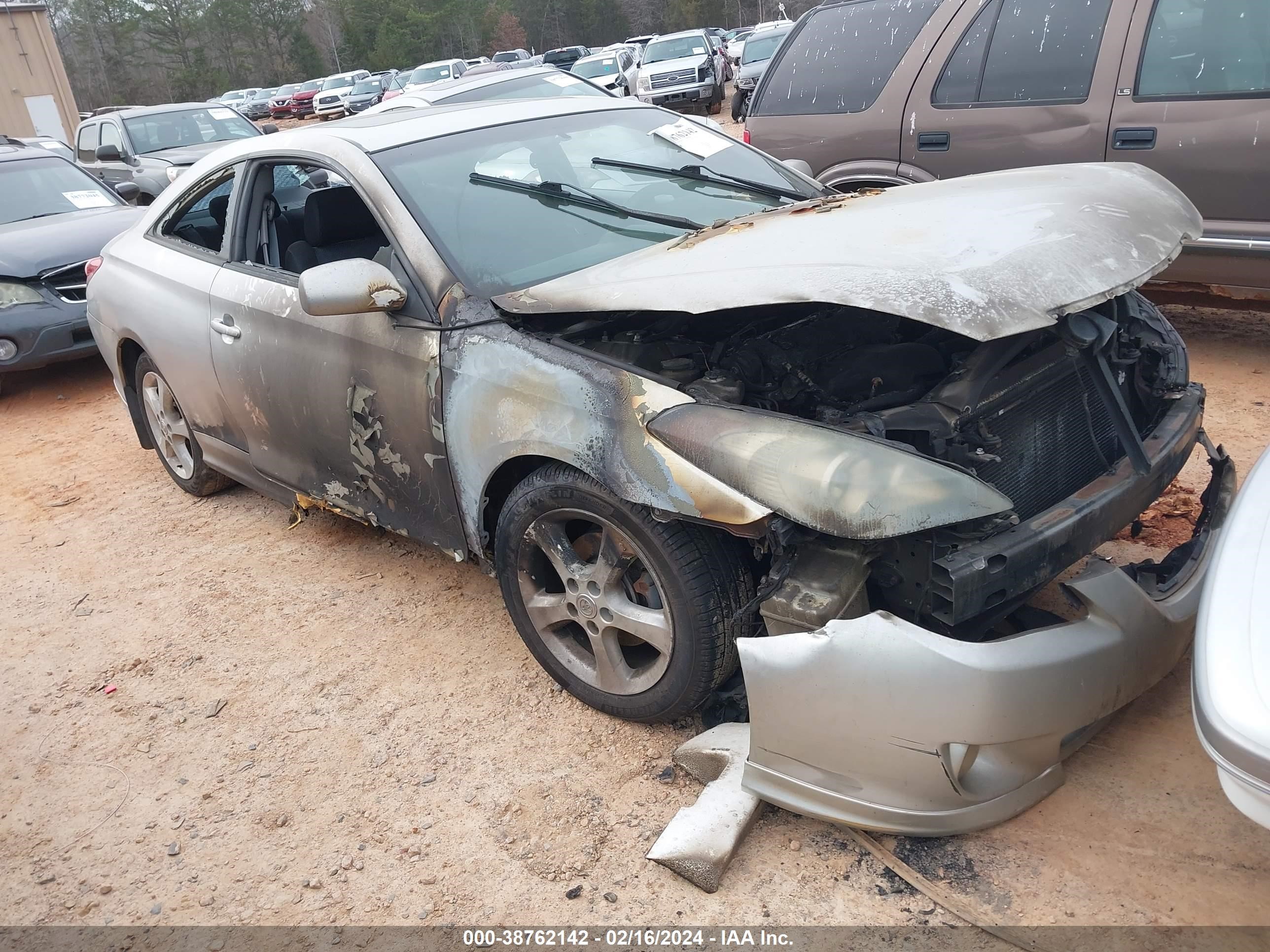 toyota camry solara 2004 4t1ce38p34u778367