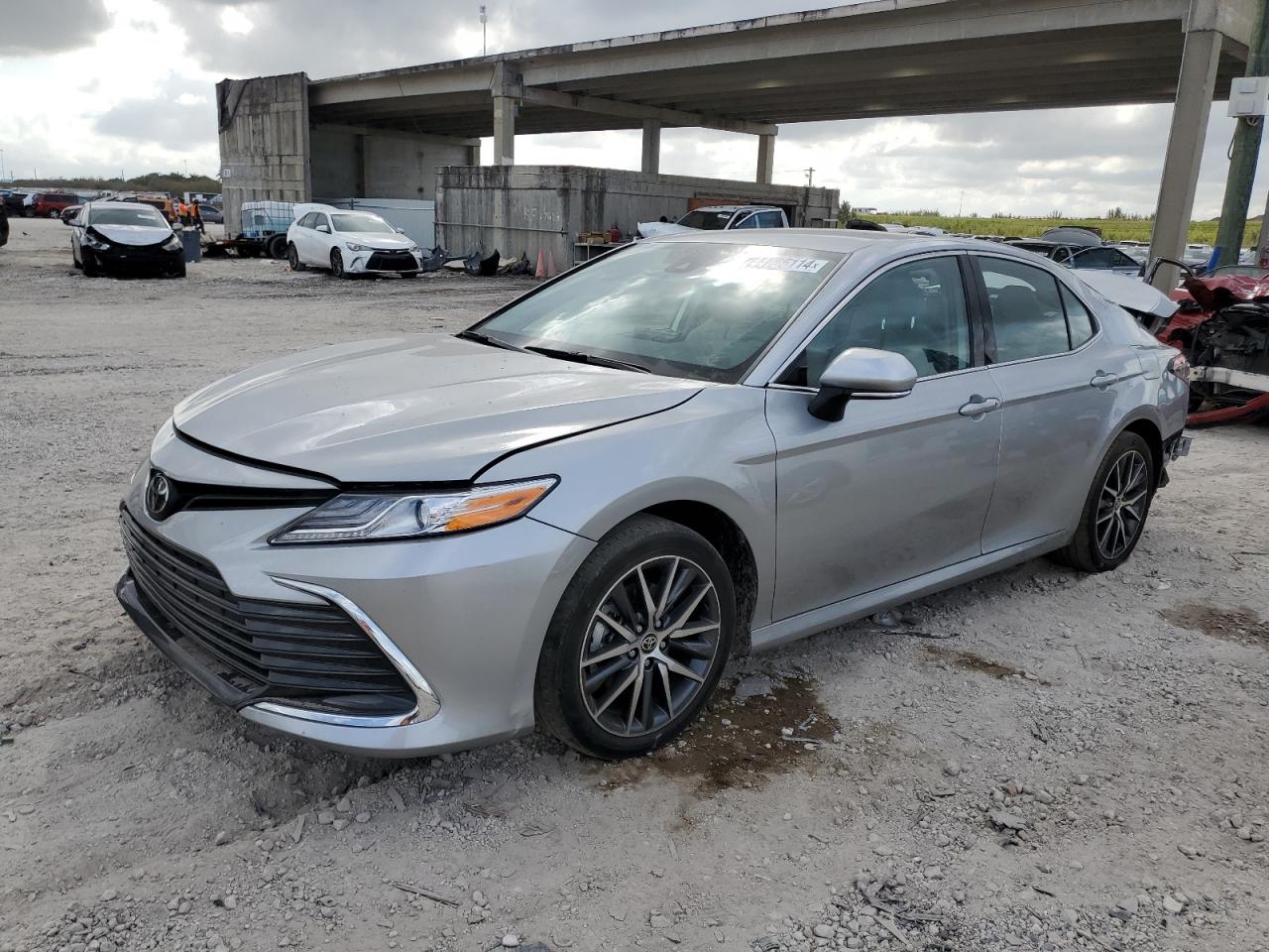 toyota camry 2021 4t1f11ak4mu550521