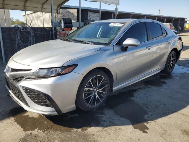 toyota camry se 2022 4t1g11ak1nu063475