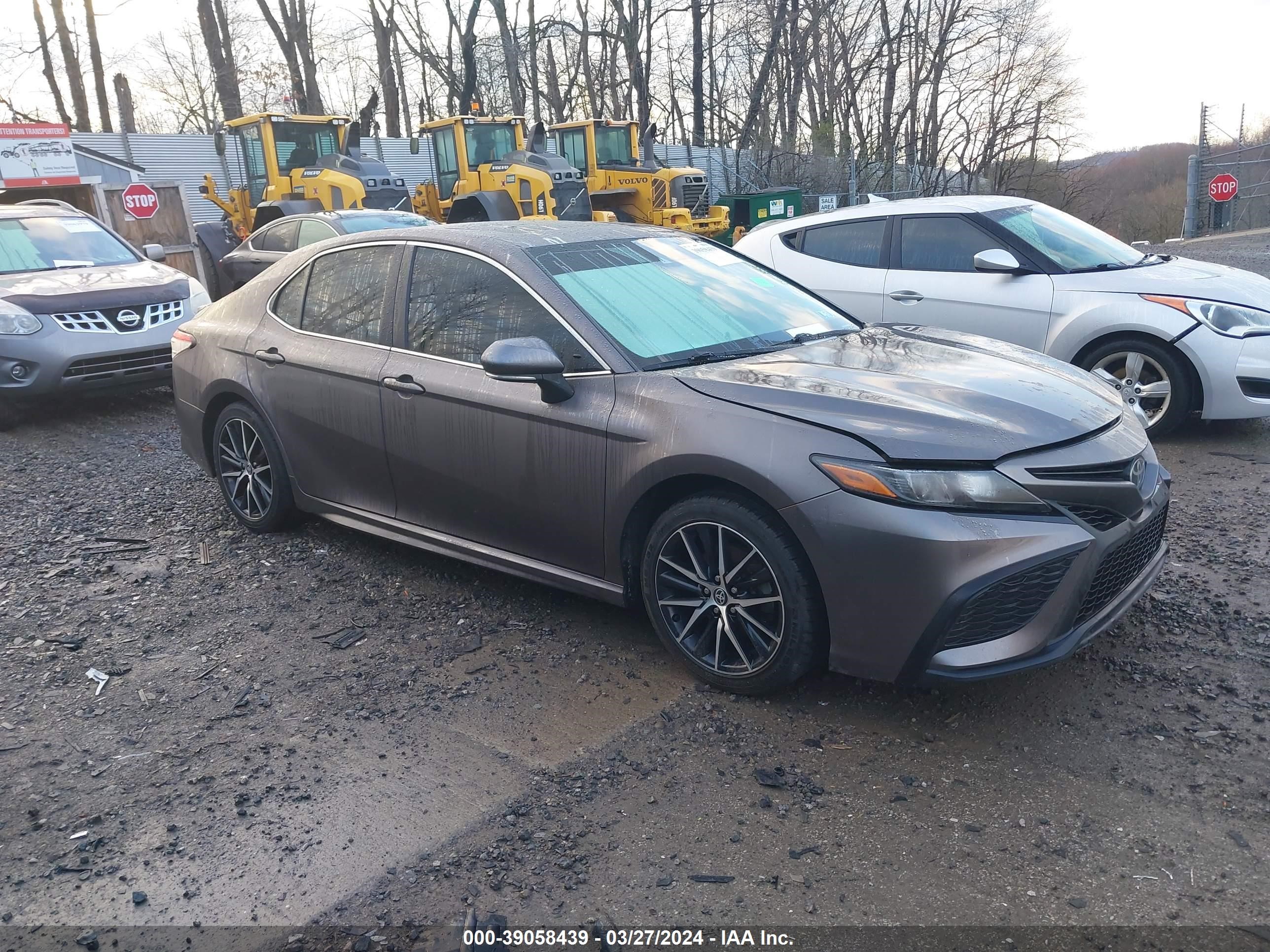 toyota camry 2022 4t1g11ak3nu645688