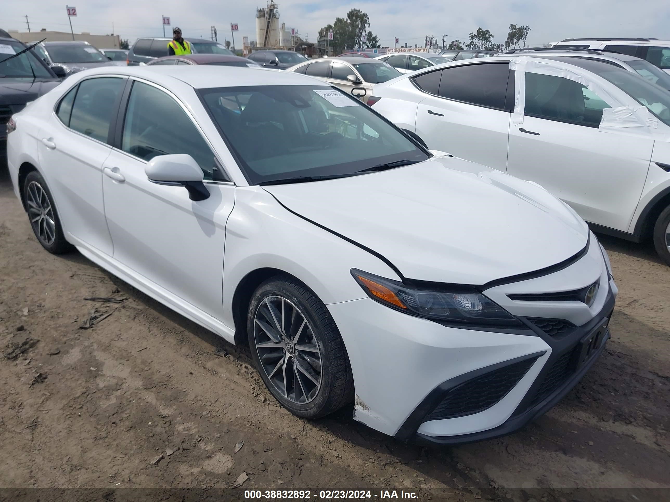 toyota camry 2023 4t1g11ak3pu776963