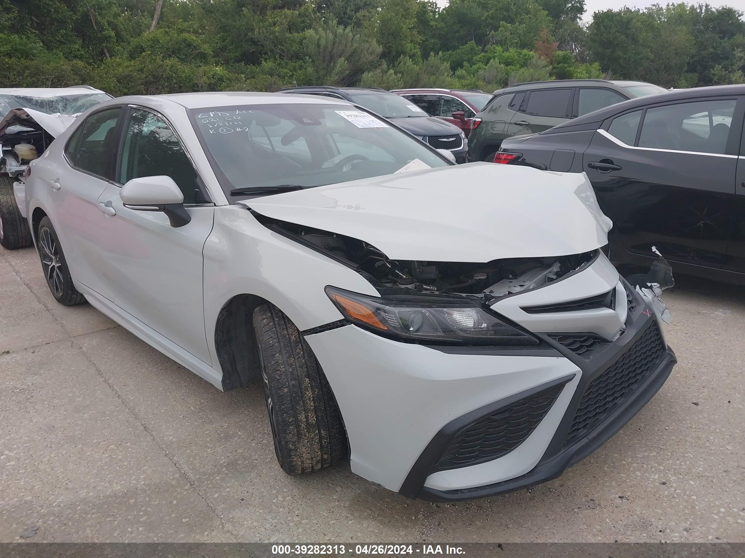 toyota camry 2022 4t1g11ak5nu068954