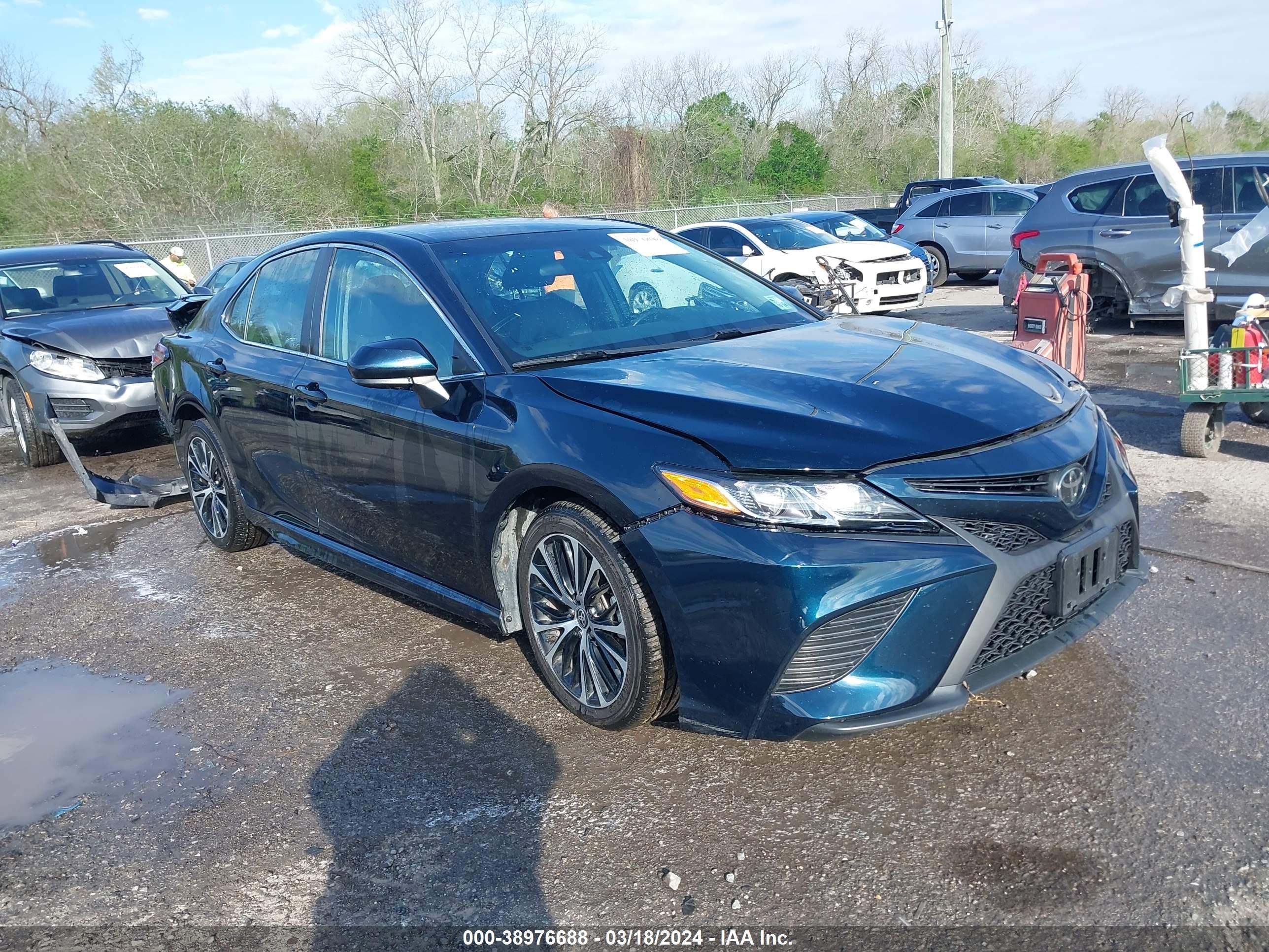 toyota camry 2020 4t1g11ak7lu950429