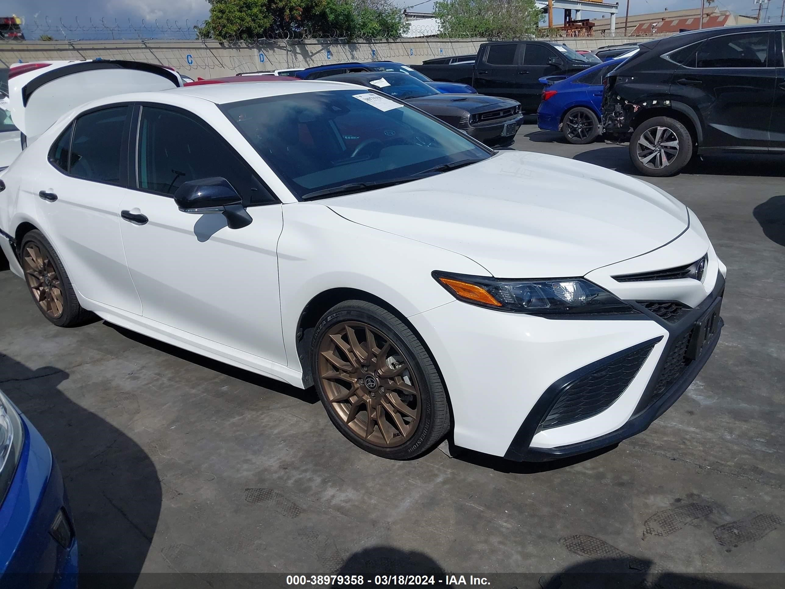 toyota camry 2023 4t1g11akxpu108156