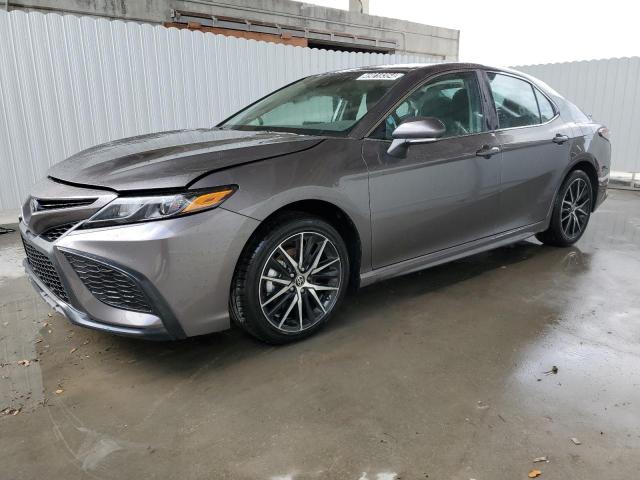 toyota camry 2024 4t1g11akxru869773