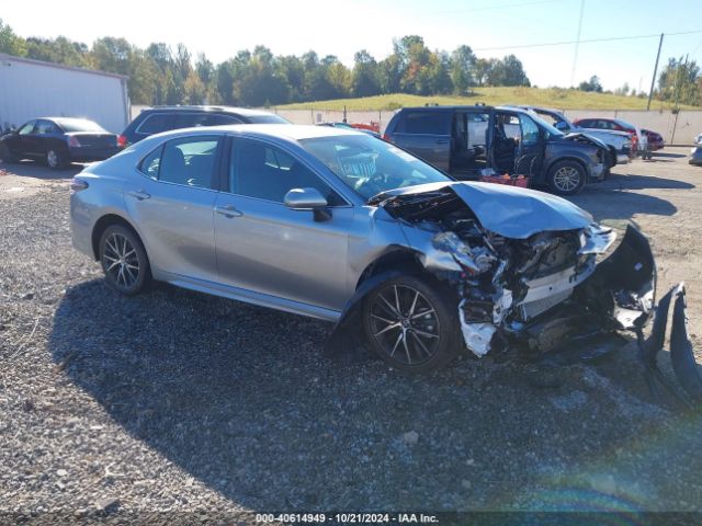 toyota camry 2024 4t1g11akxru905199