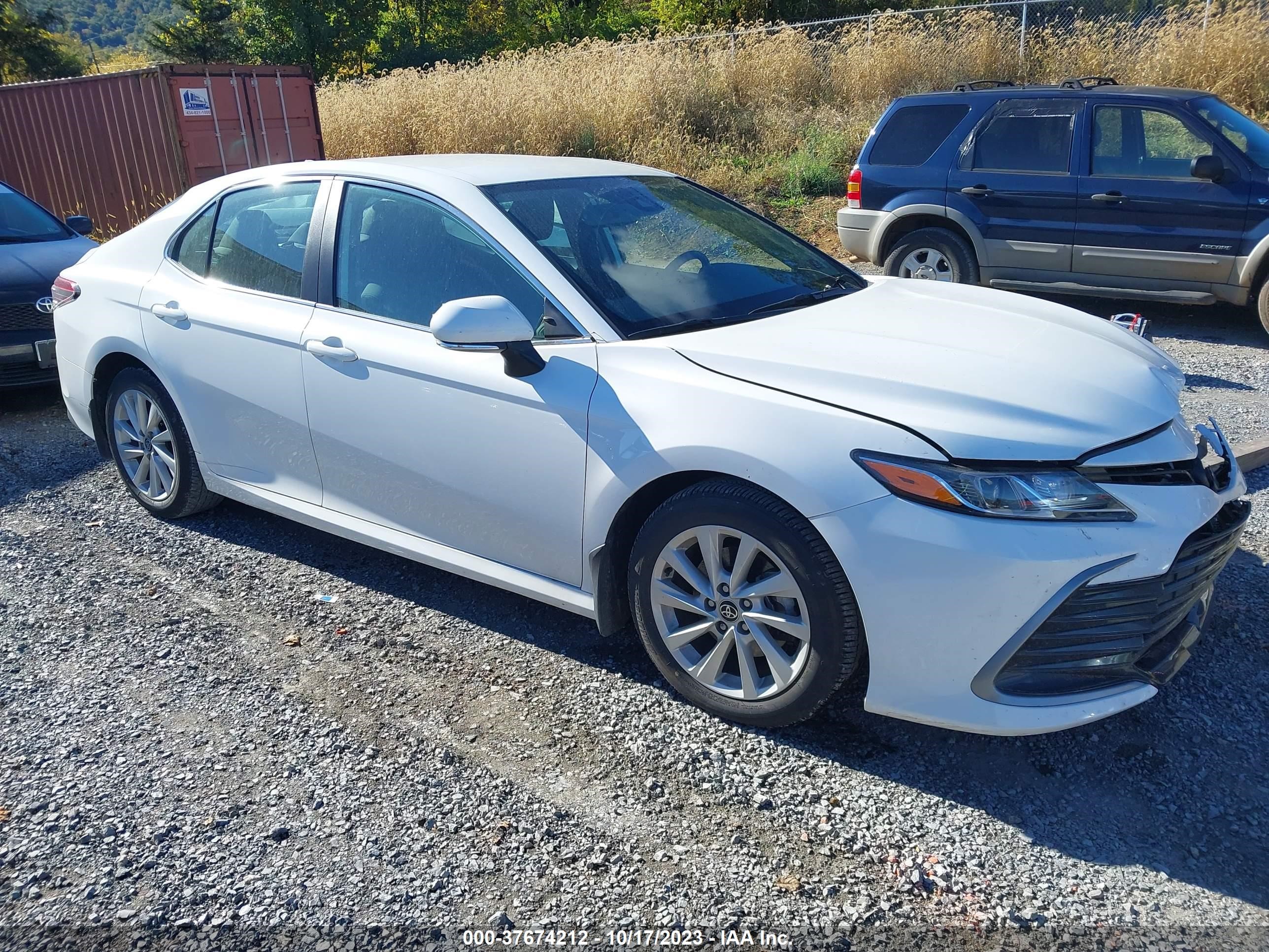 toyota camry 2022 4t1r11ak9nu651052