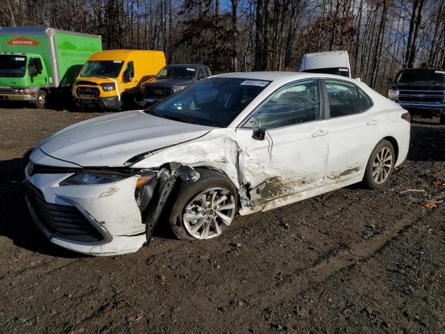 toyota camry le 2021 4t1r11akxmu582323