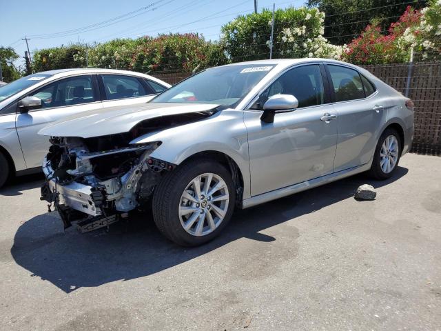 toyota camry le 2024 4t1r11akxru252334