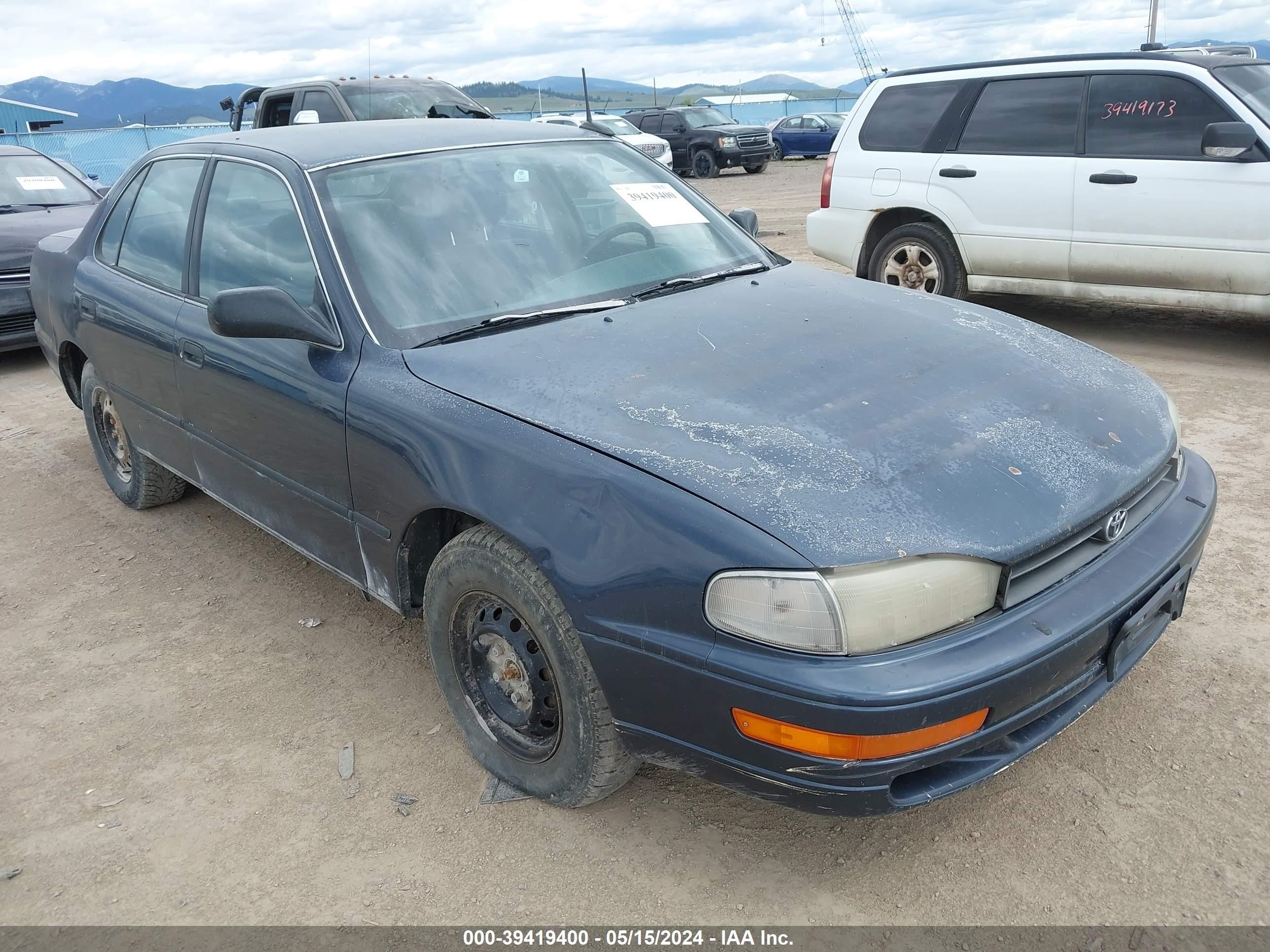 toyota camry 1992 4t1sk11e1nu087518