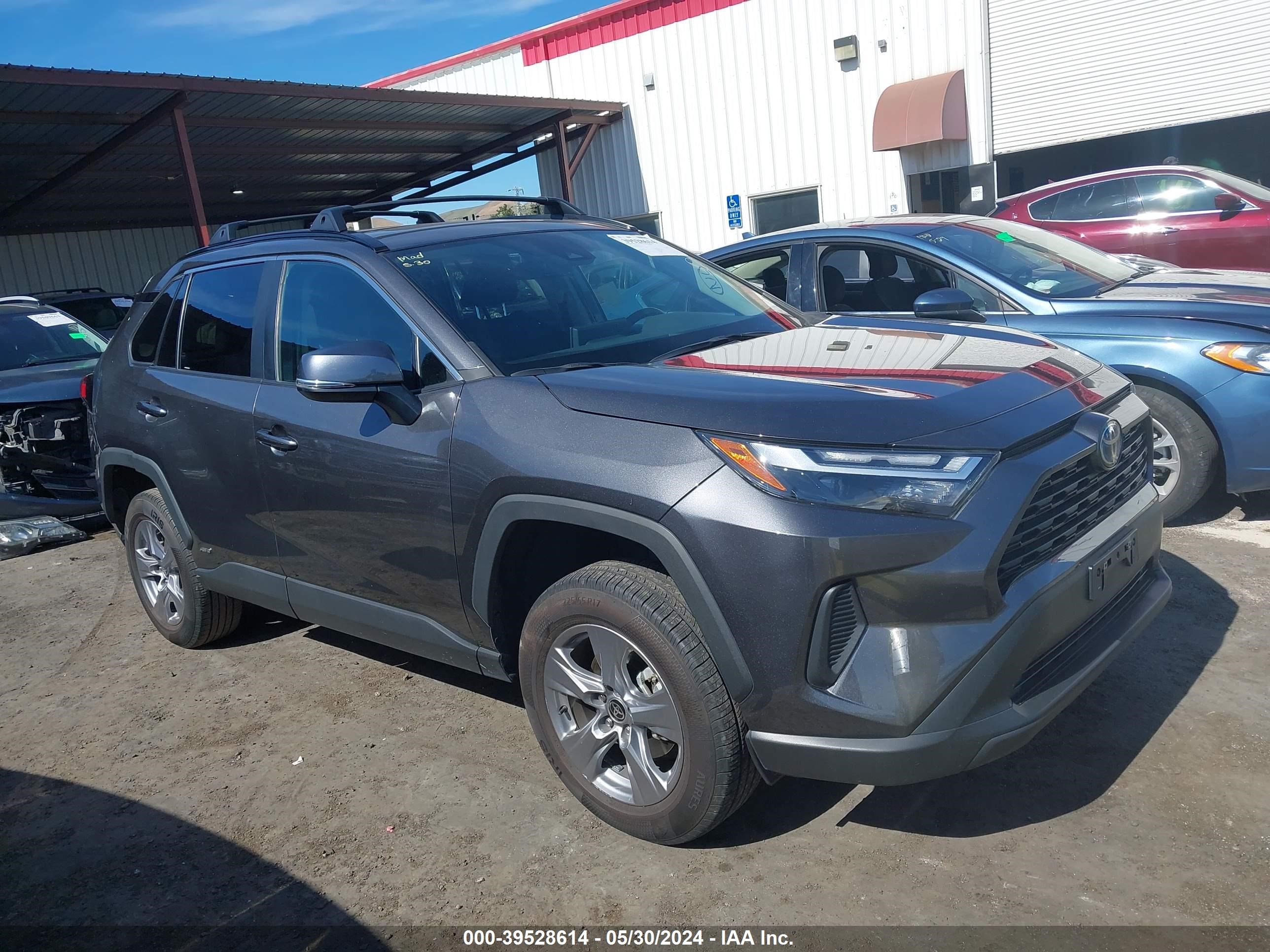 toyota rav 4 2022 4t3rwrfv2nu055405