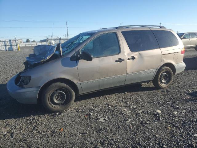 toyota sienna le 1998 4t3zf13c0wu029990