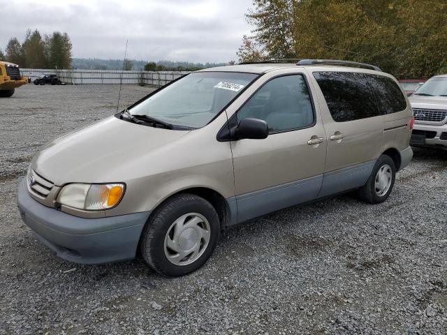 toyota sienna le 2001 4t3zf13c11u382702