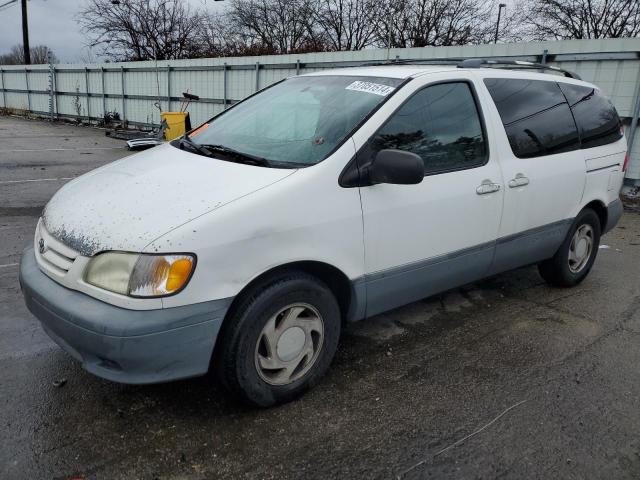 toyota sienna le 2001 4t3zf13c21u366668