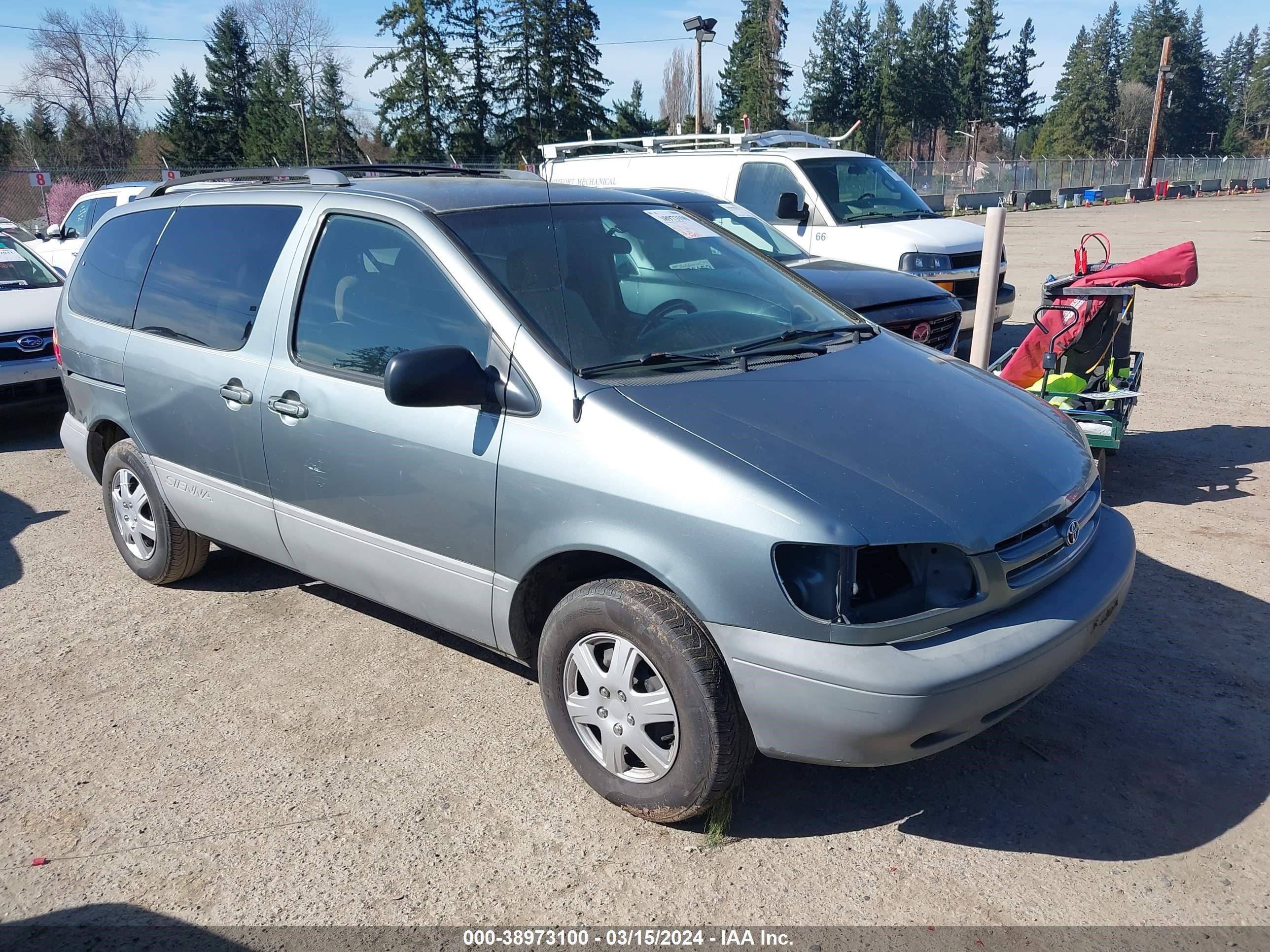 toyota sienna 2000 4t3zf13c2yu269836