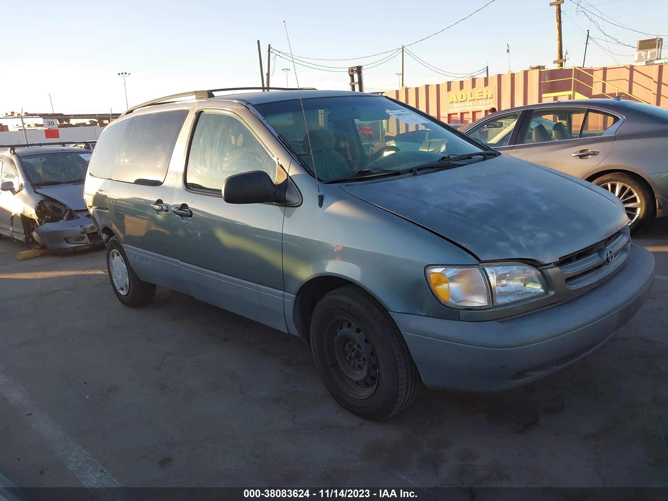 toyota sienna 1998 4t3zf13c4wu082191