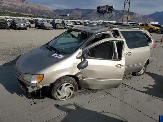 toyota sienna le 2002 4t3zf13c62u429210