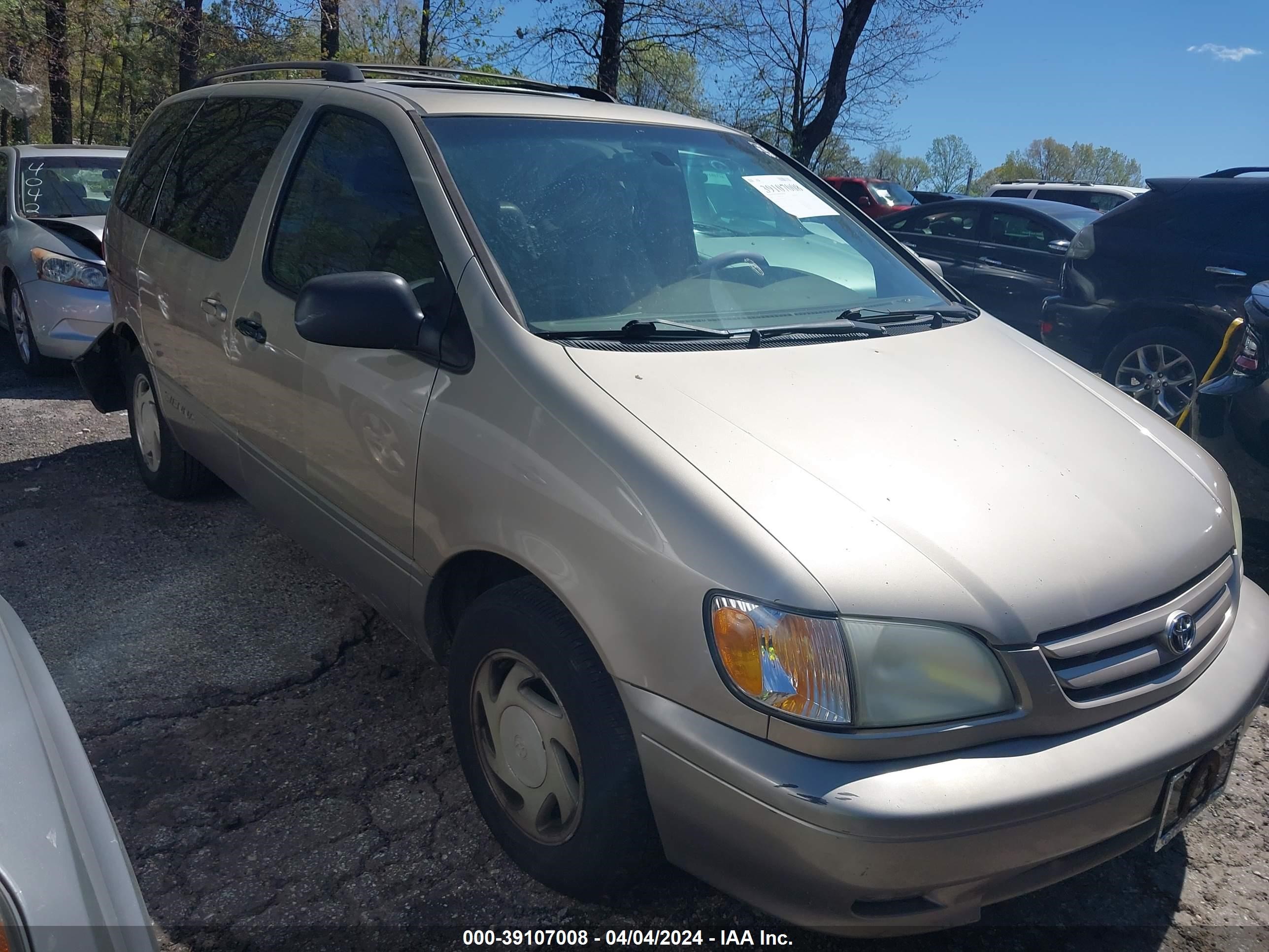 toyota sienna 2003 4t3zf13c63u510113