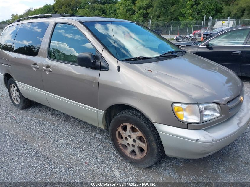 toyota sienna 1999 4t3zf13c7xu170802