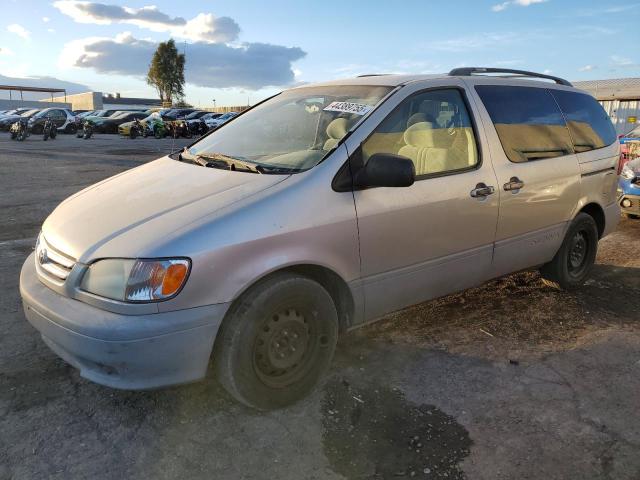 toyota sienna le 2001 4t3zf13c91u352380