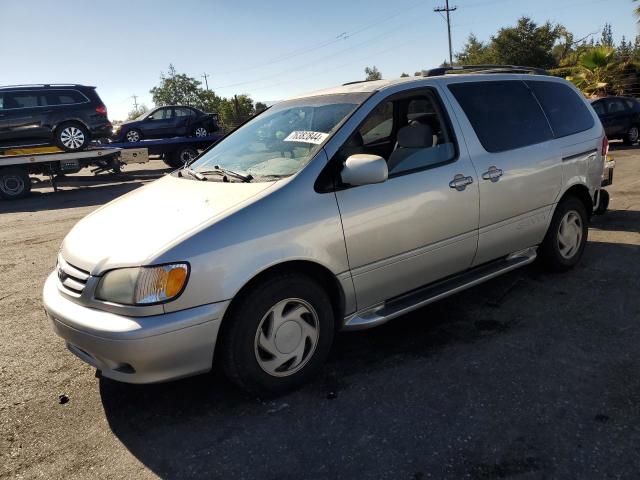 toyota sienna le 2003 4t3zf13cx3u548606