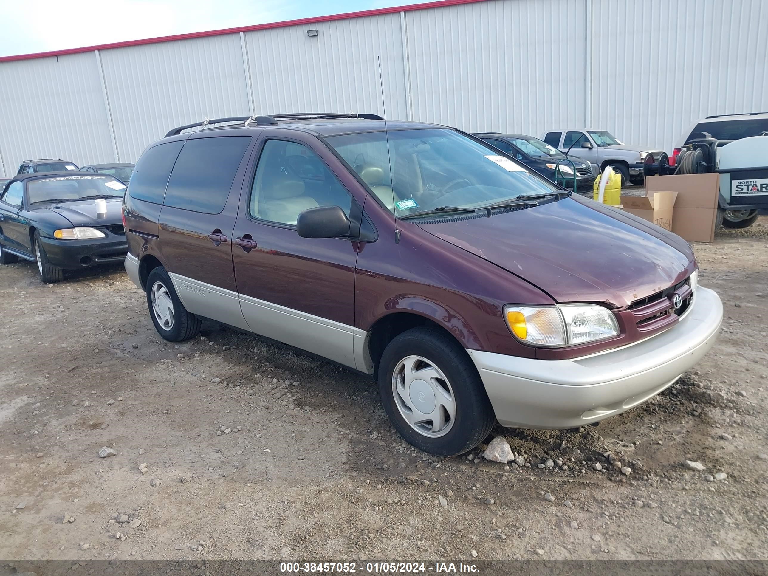 toyota sienna 1999 4t3zf13cxxu133954