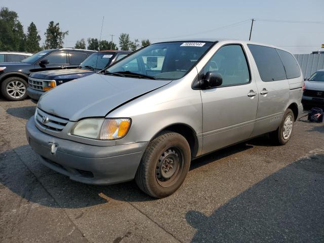 toyota sienna ce 2001 4t3zf19c11u412899