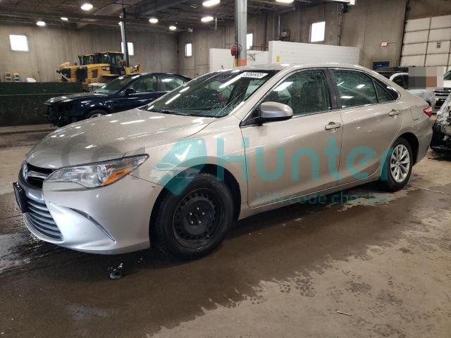 toyota camry le 2015 4t4bf1fk1fr515548