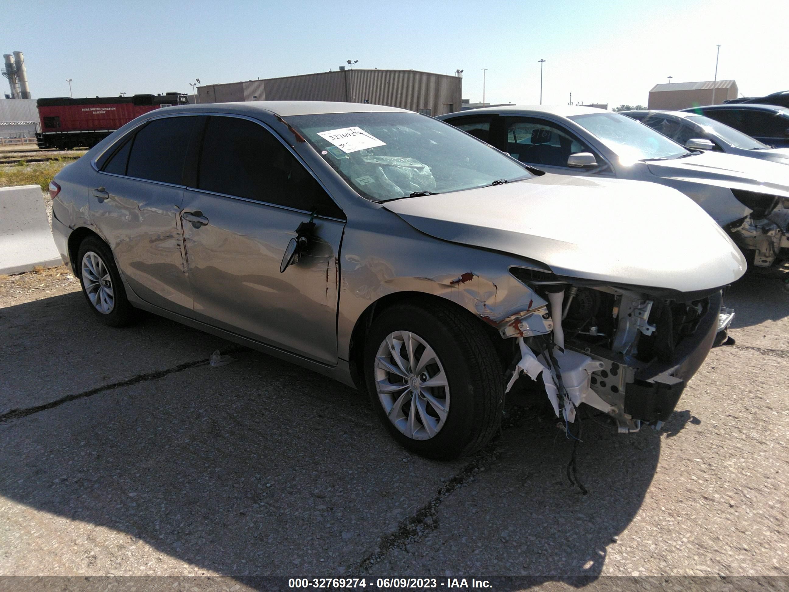 toyota camry 2016 4t4bf1fk1gr557753