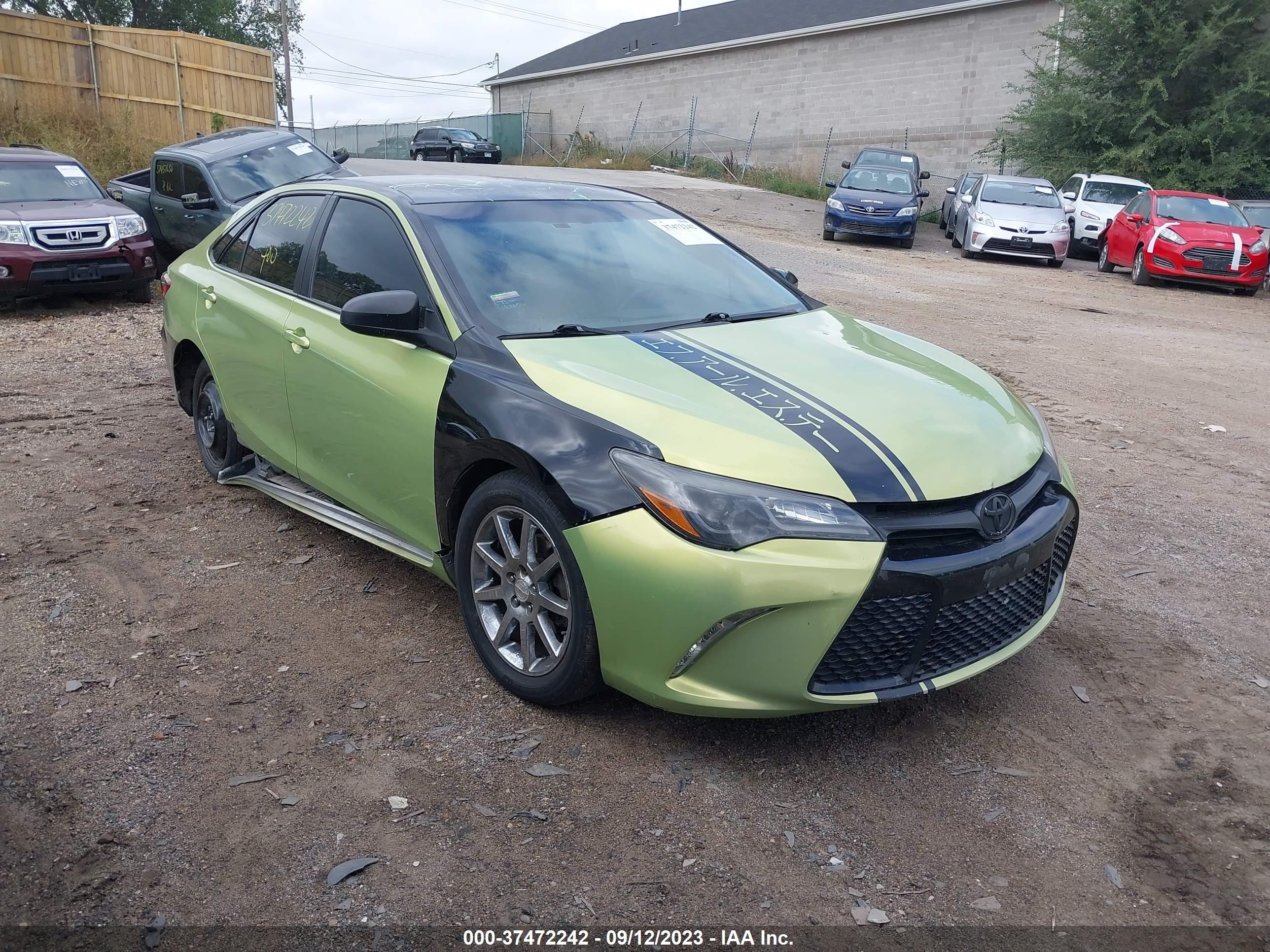 toyota camry 2016 4t4bf1fk1gr584354
