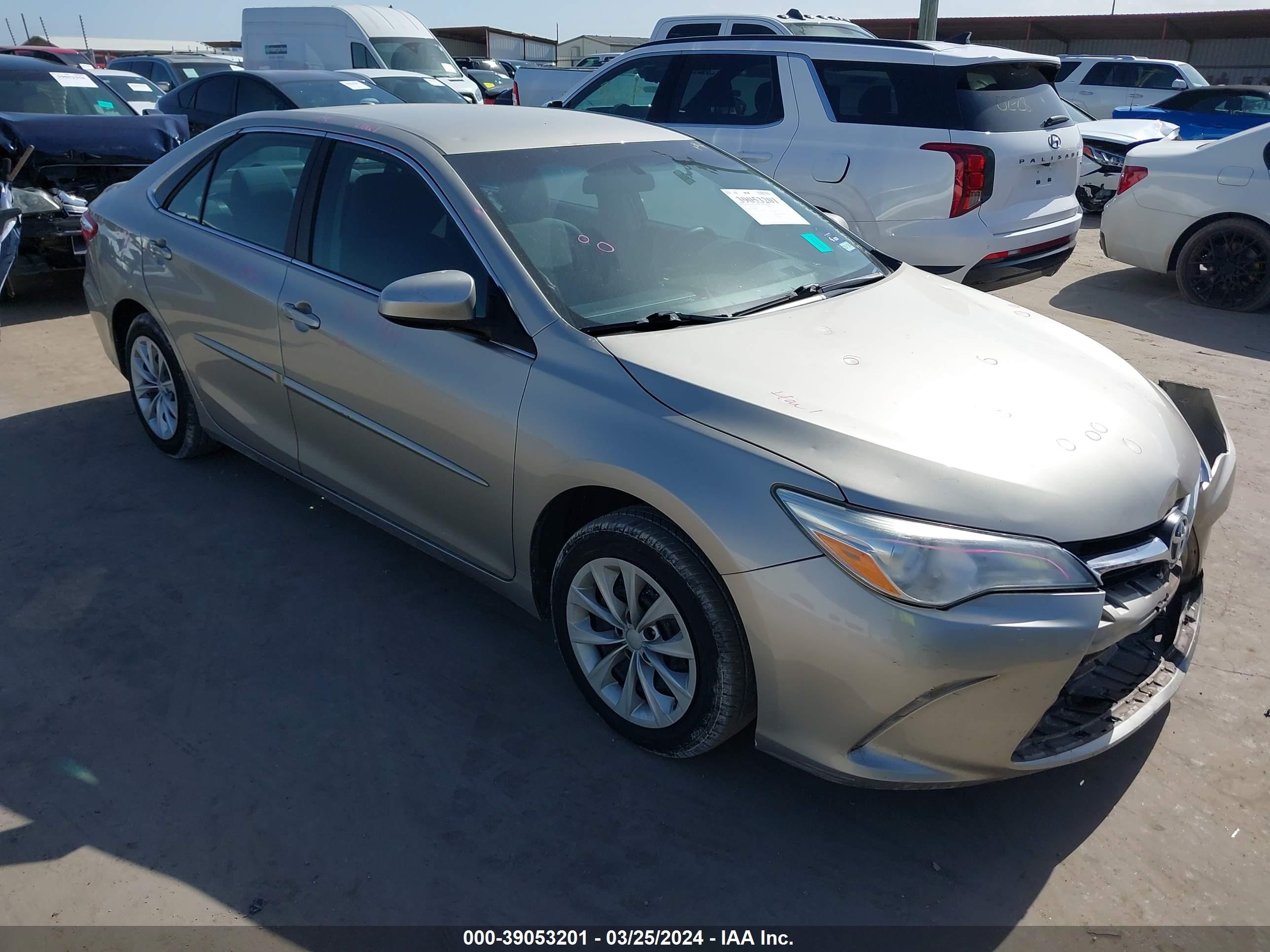 toyota camry 2016 4t4bf1fk4gr584073