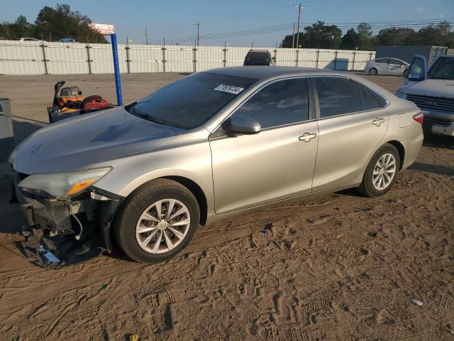 toyota camry le 2016 4t4bf1fk6gr544612