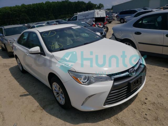 toyota camry le 2015 4t4bf1fk7fr462614