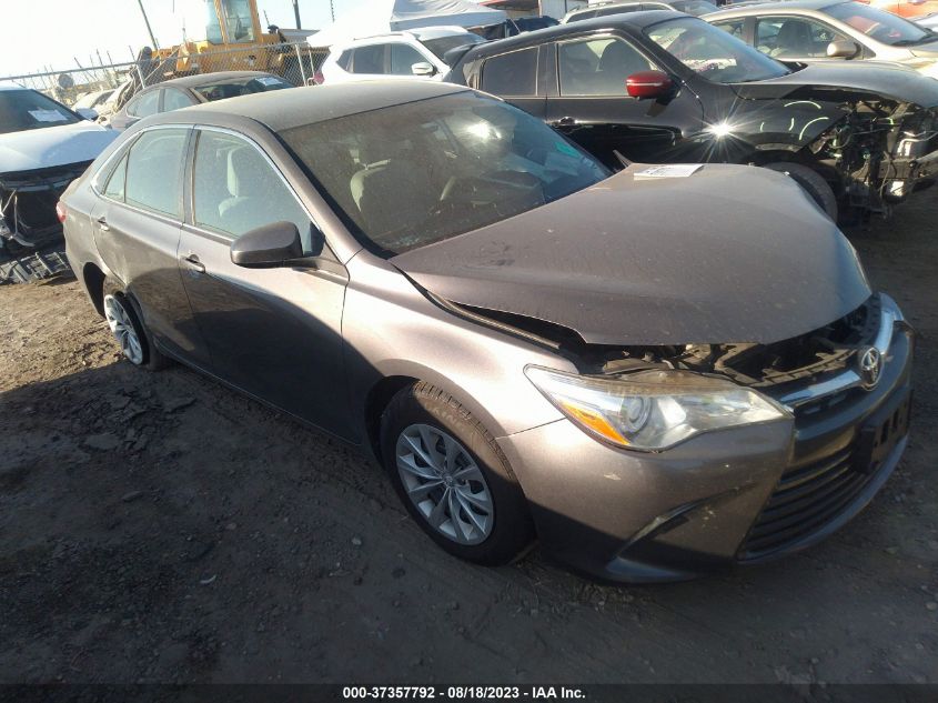 toyota camry 2016 4t4bf1fk7gr577649