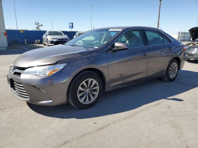 toyota camry le 2016 4t4bf1fk7gr580728