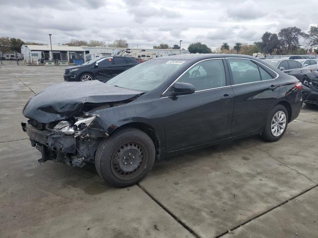 toyota camry le 2015 4t4bf1fk8fr463304