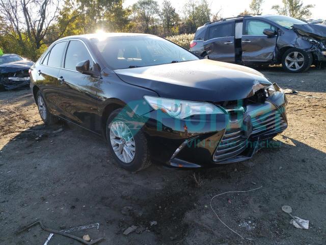 toyota camry le 2016 4t4bf1fk9gr563834