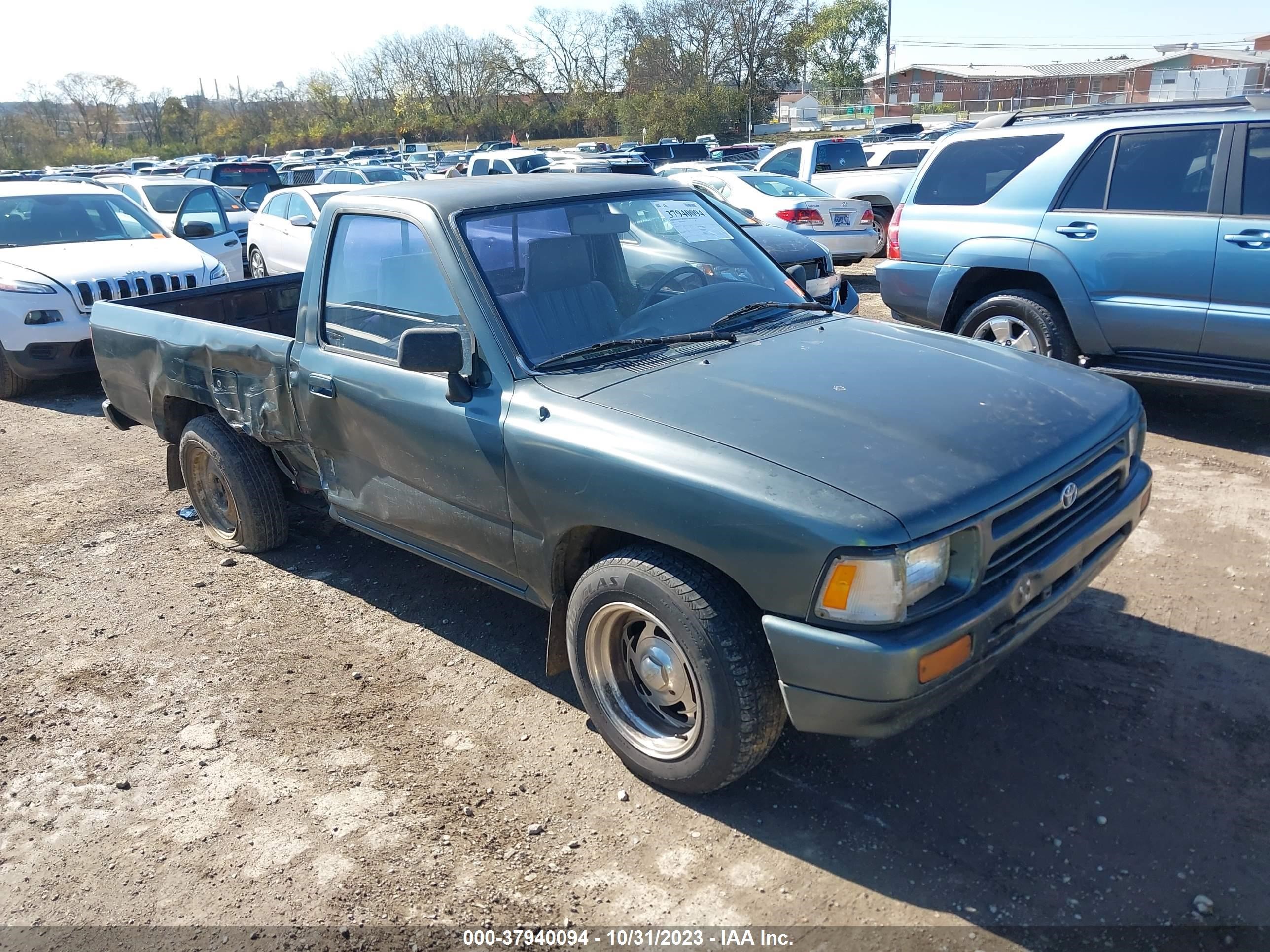 toyota pickup 1993 4tarn81a5pz106282