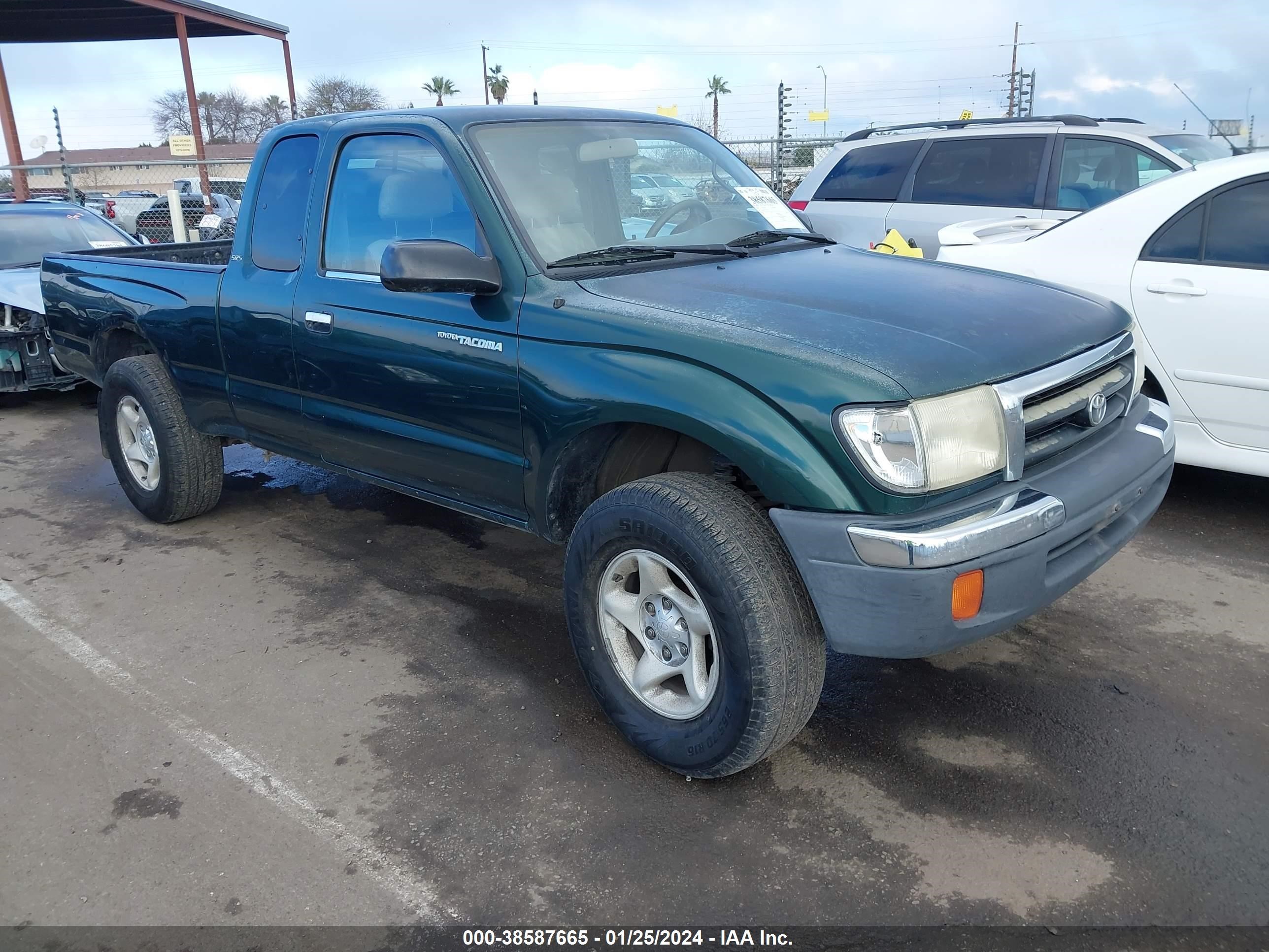 toyota tacoma 2000 4tasm92n7yz577735