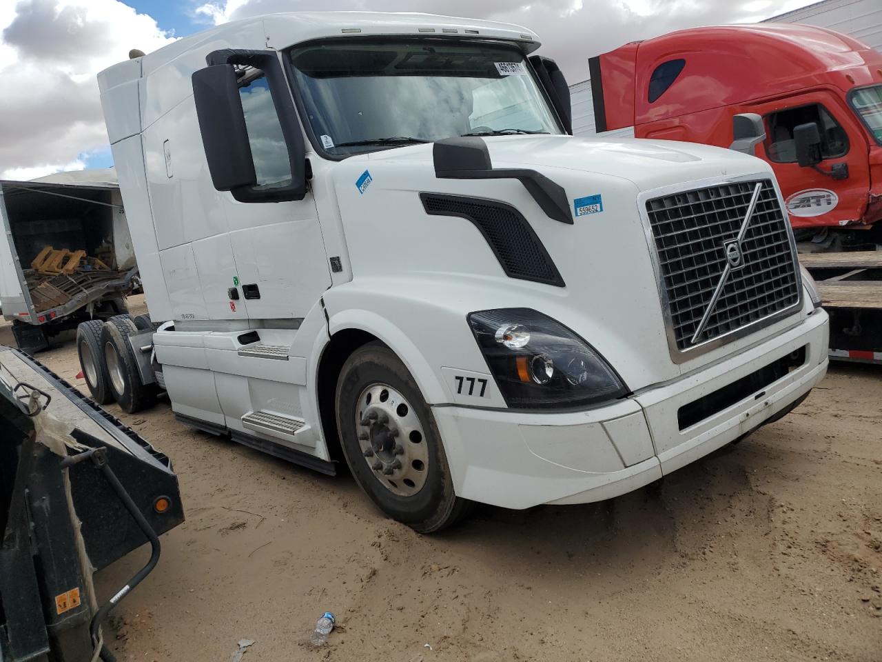 volvo  2017 4v4n99eh8hn977405